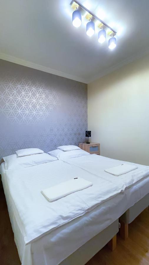 Ozkut Apartmanhaz Olmod Экстерьер фото
