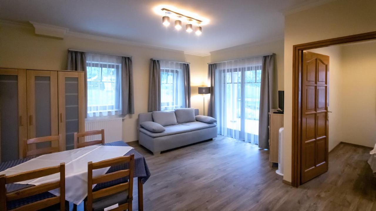 Отель Ozkut Apartmanhaz Olmod Экстерьер фото